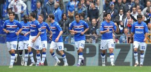 Genova, 31/03/2012 Serie B - 33.a giornata / Sampdoria-Nocerina Gol Sampdoria (2-0): Graziano Pellé esulta con i compagni
